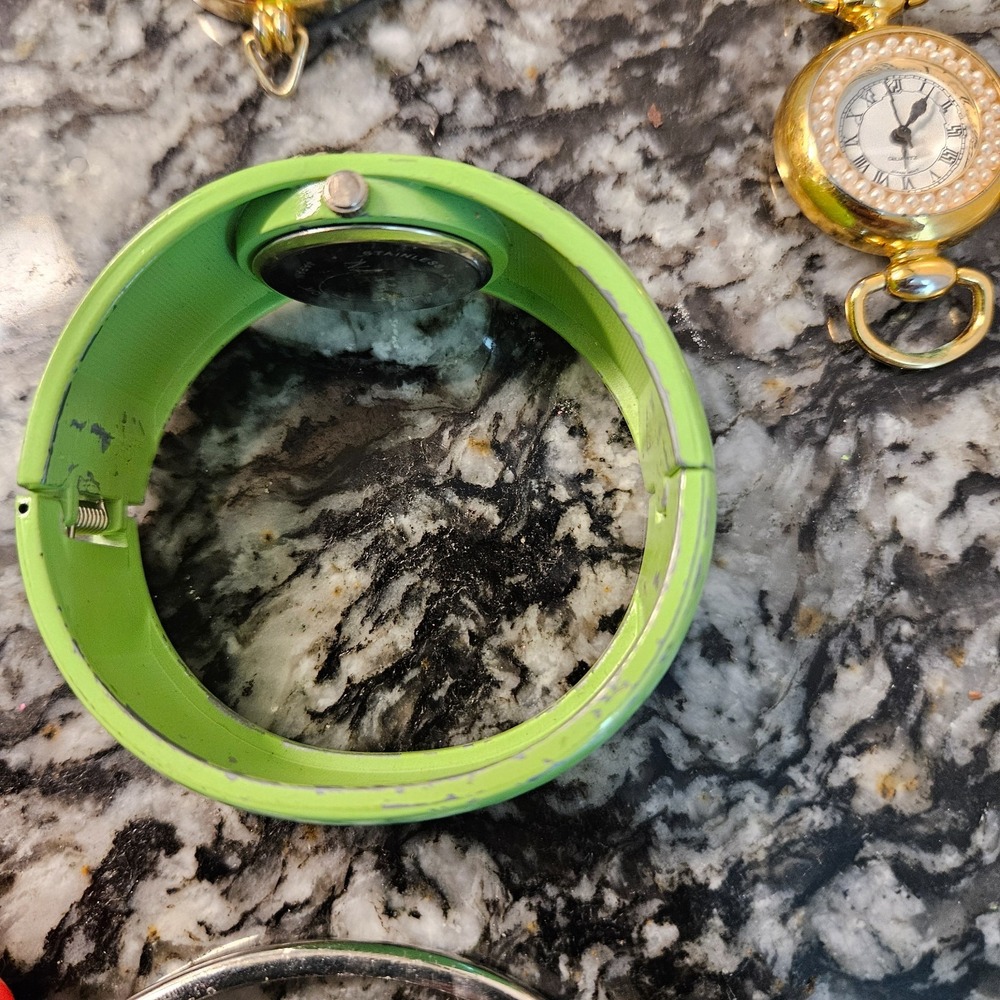 Junk Drawer Jewelry Watches 6 total As Is - Picture 5 of 9